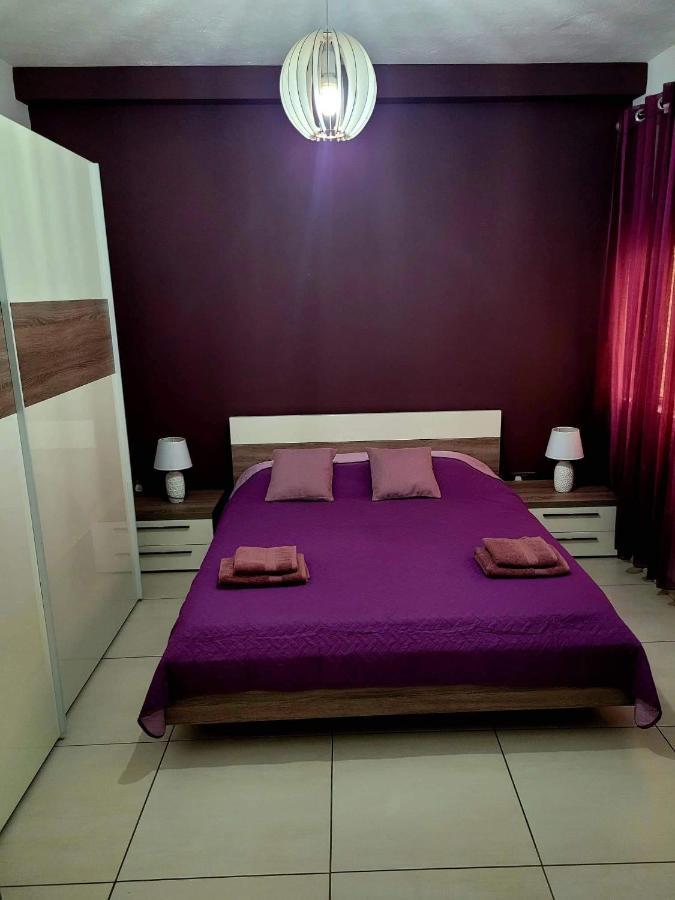 1 Bedroom Apartment With Living Room And Terrace San Gwann Bagian luar foto